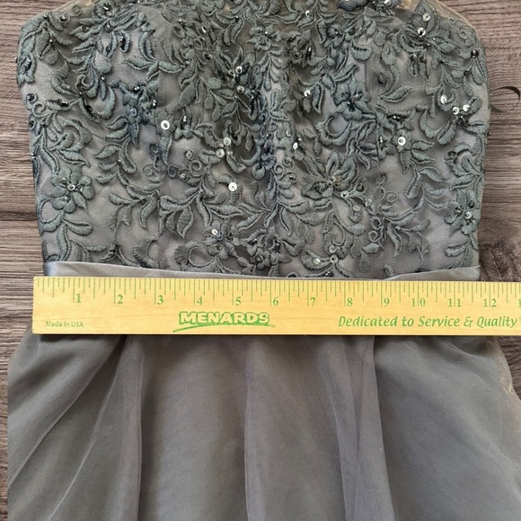 Beautiful Morilee by Madeline Garner dress size 4 - Picture 11 of 12